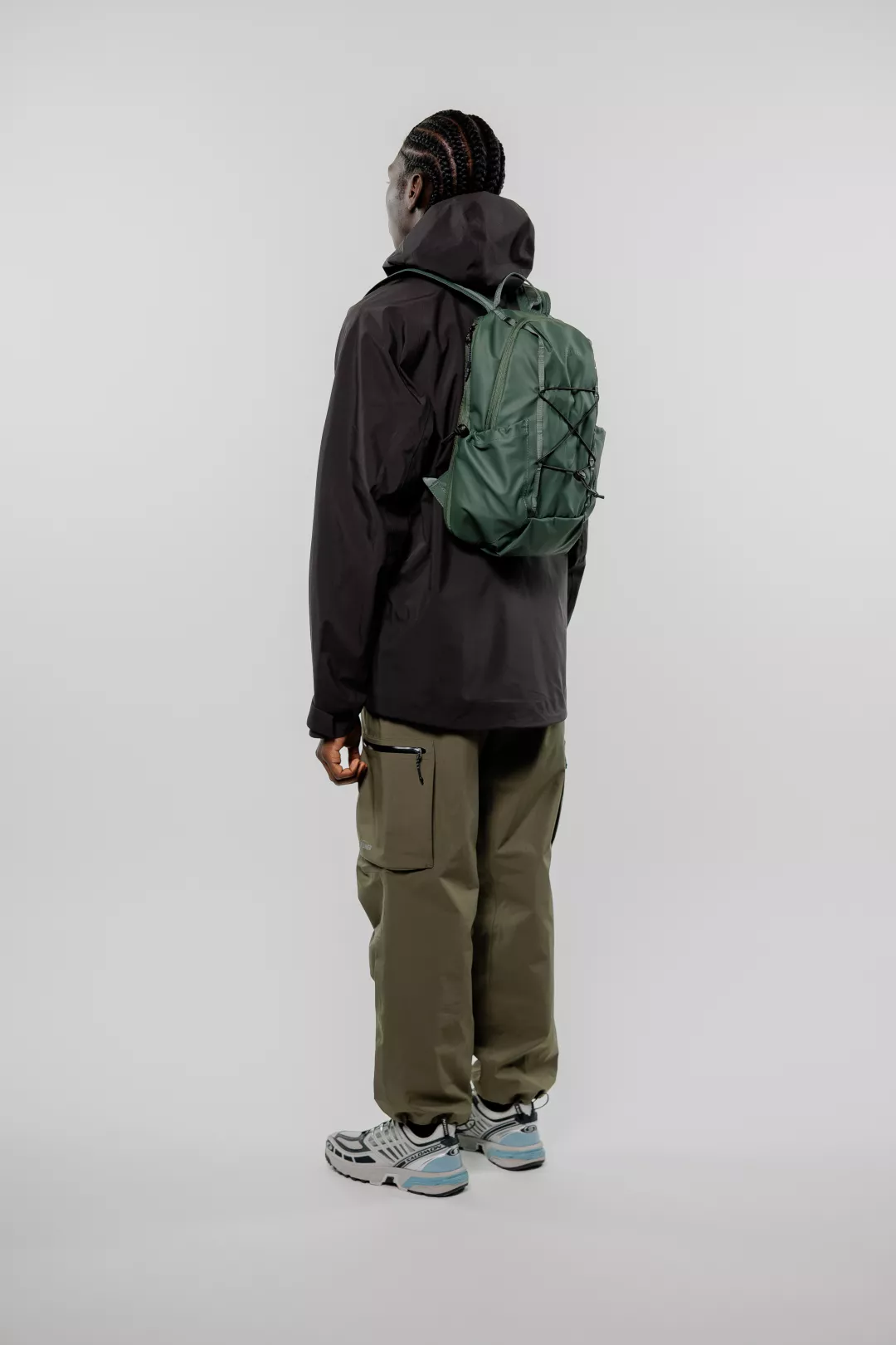 model-(34021-green-side)-(40130-black-side)-(40134-khaki-side)