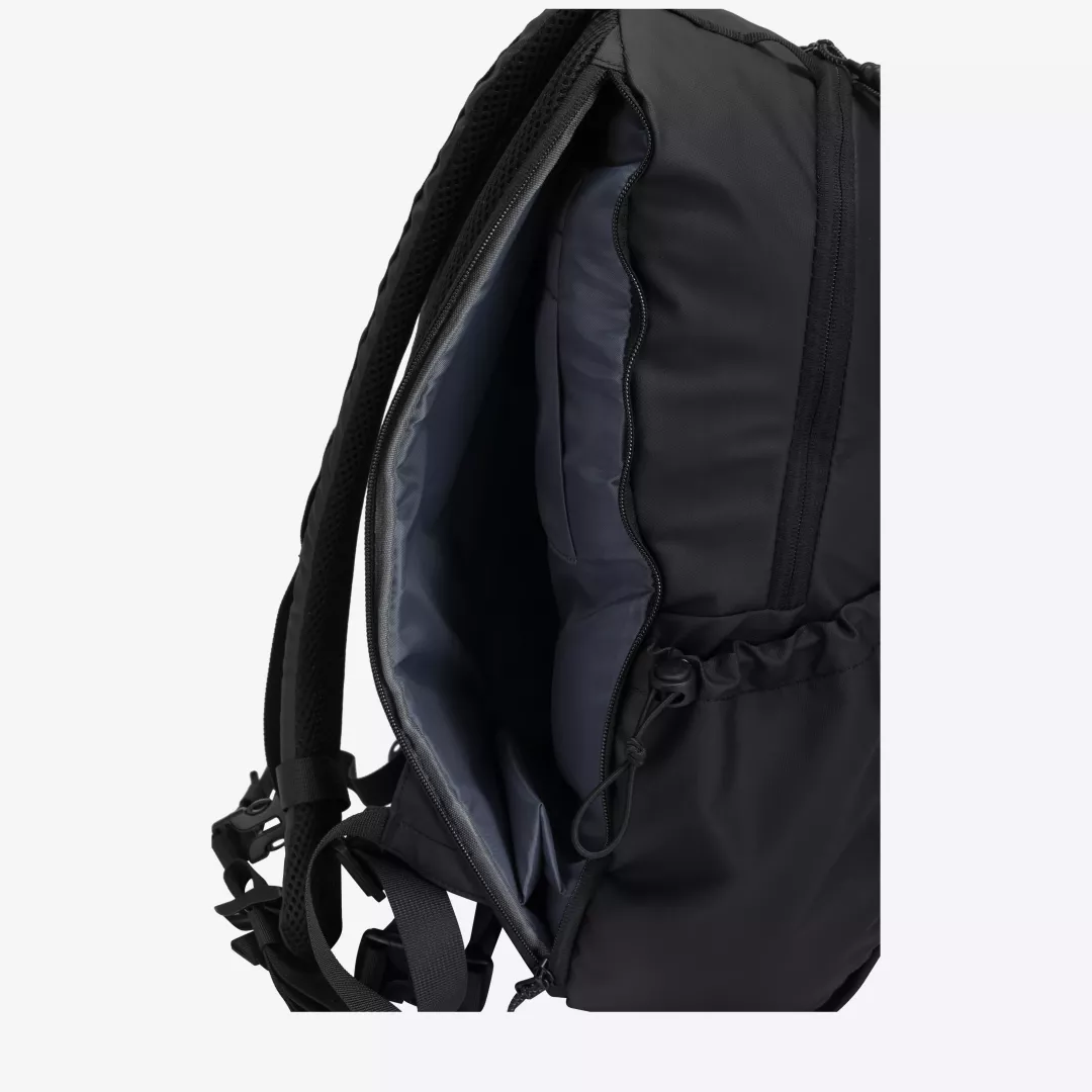 Keswick Zip Top Backpack 22L